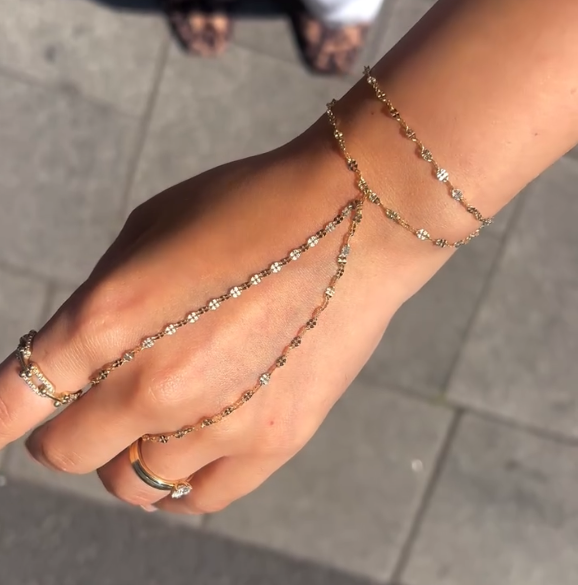 Zarte Şahmeran Handkette (14 Karat)