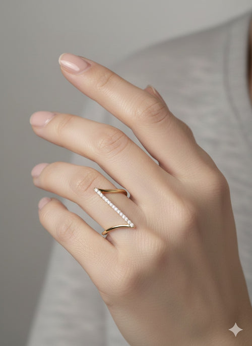 Diva Bar Ring
