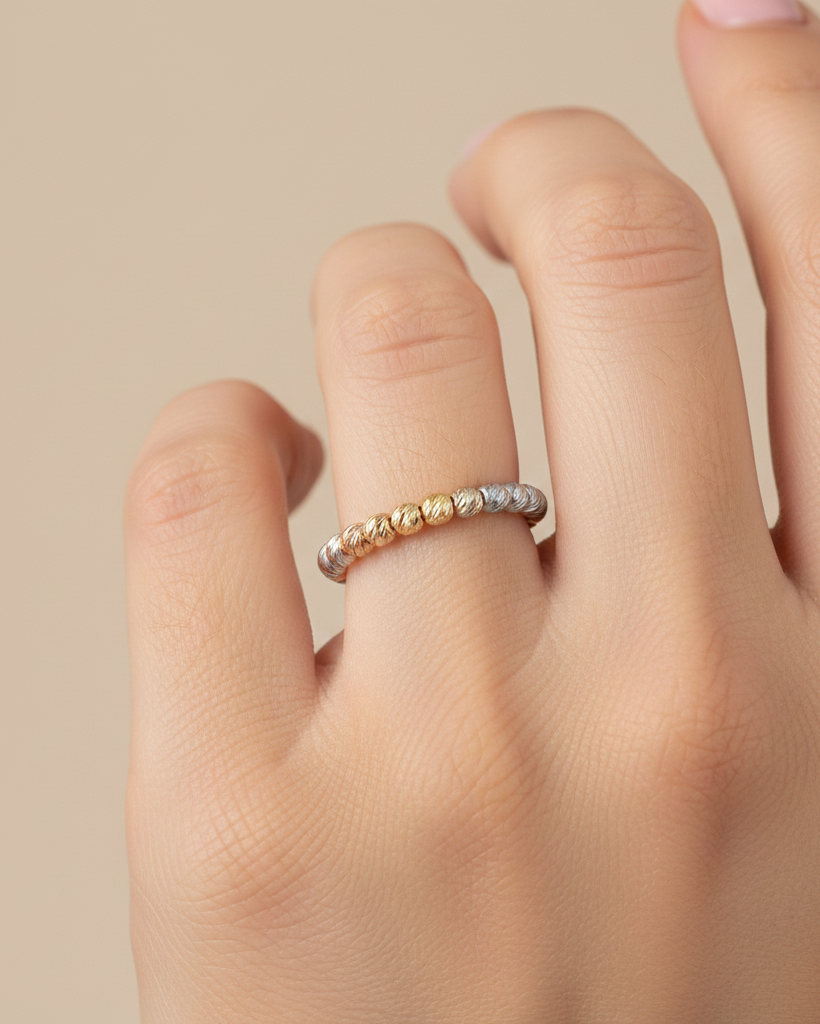 Dorika Tricolor Ring – Eleganz in 585 Gold