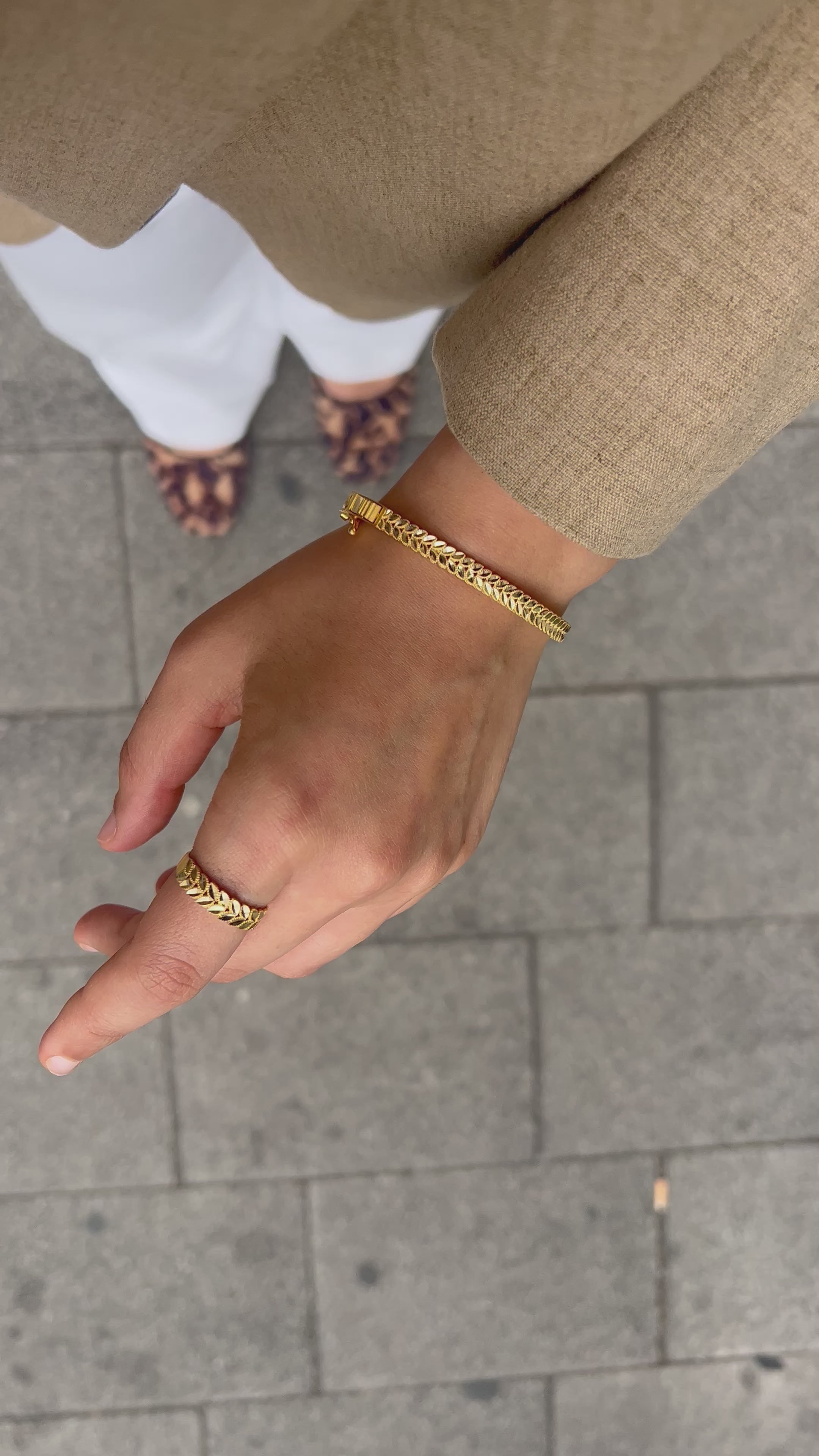 Simli Başak Kelepçe