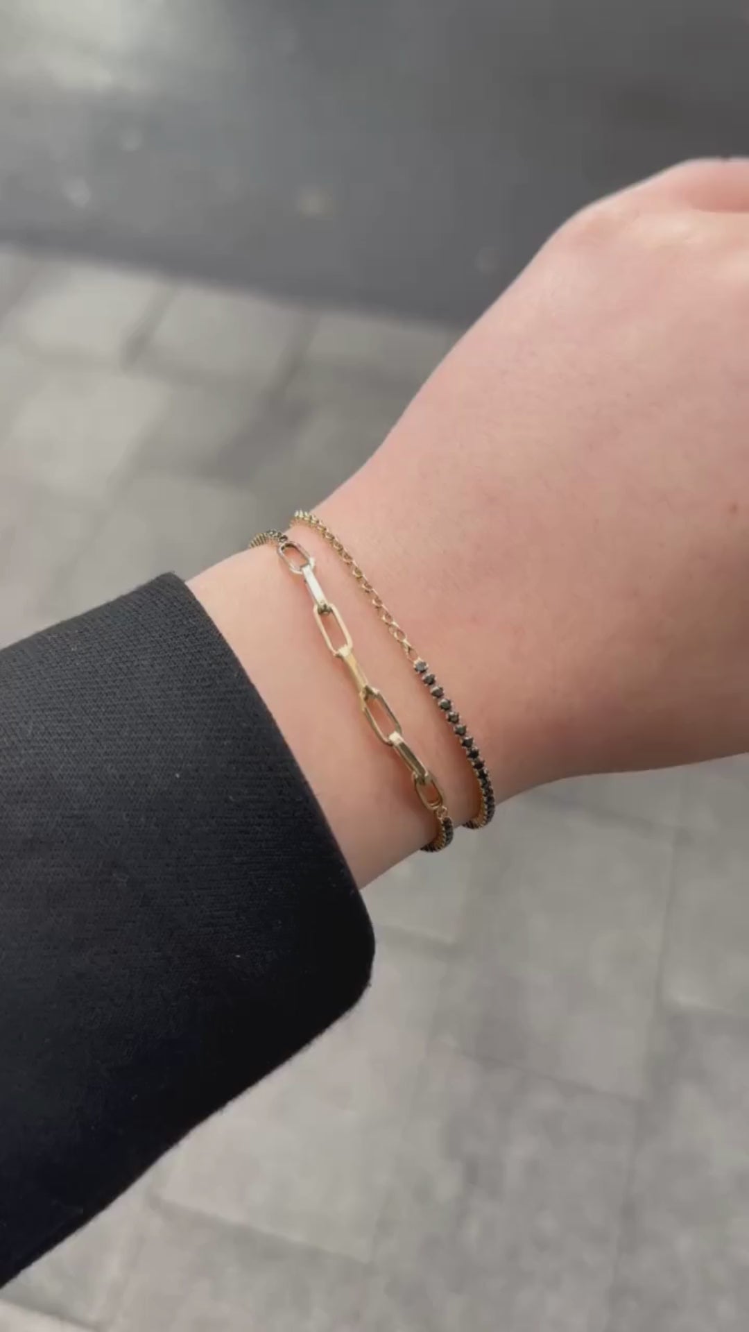 Nerina Armschmuck BLACK