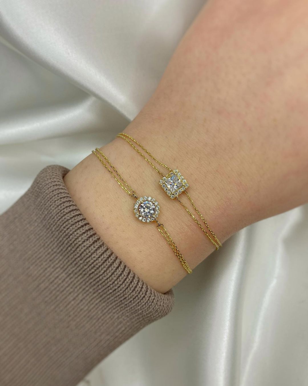 Amélis Gold-Armschmuck mit Zirkonien ver. Varianten