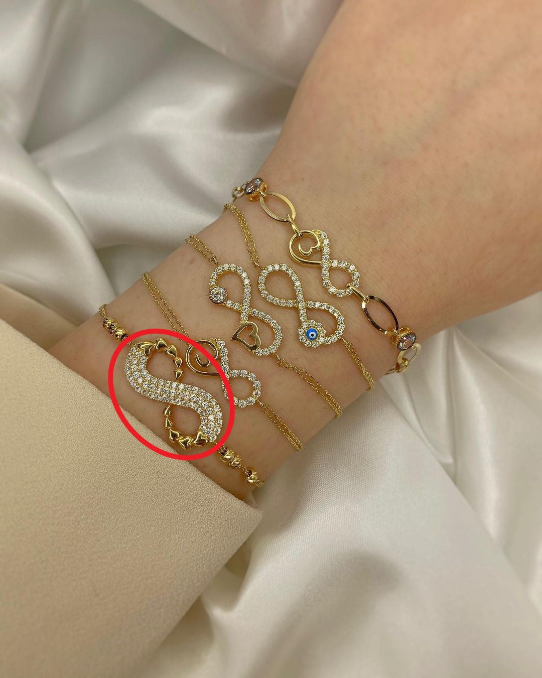 Unendlichkeitskette in ver. Varianten