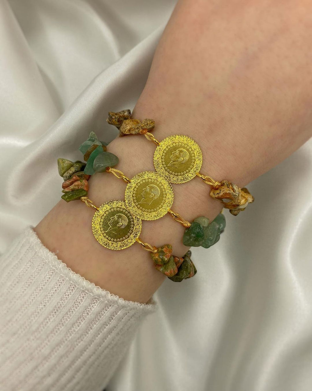 Natura Münzarmband mit Natursteinen ver. Farben