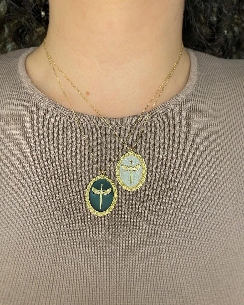 Zeraph Damoklesschwert - Halskette ver. Farben