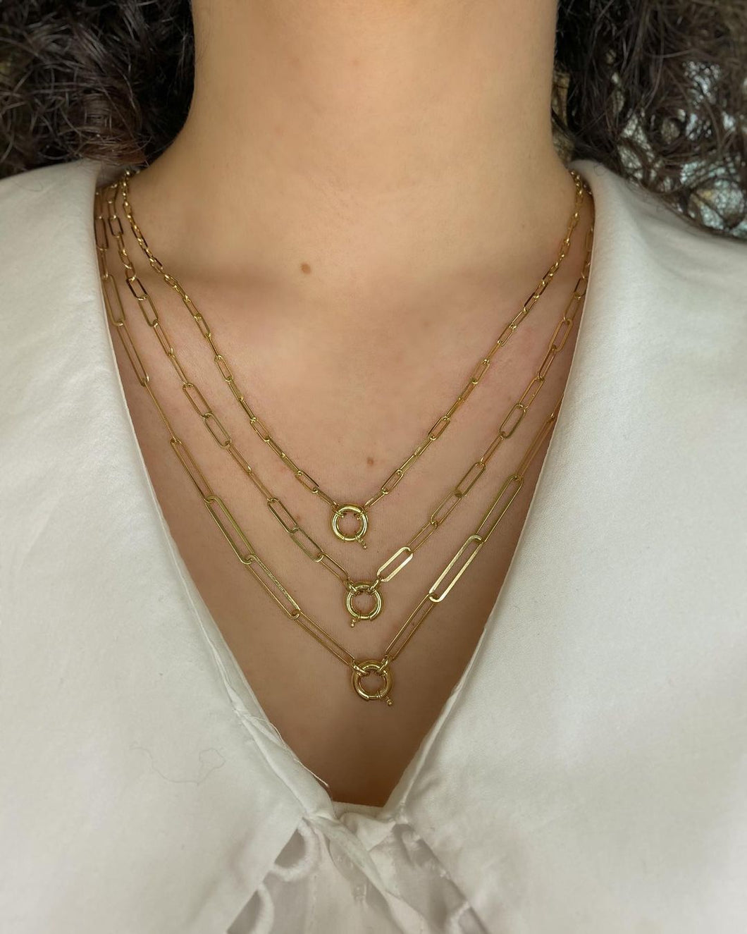 Gold-Halskette mit Kreisschloss-Anhänger