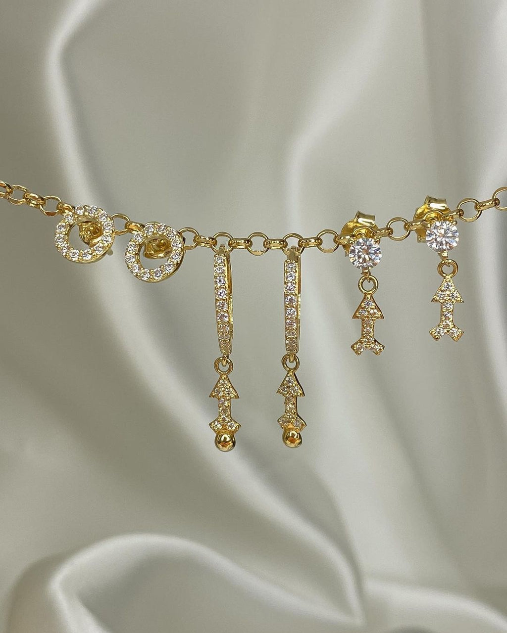 Gold-Ohrringe mit Zirkonien in ver. Varianten