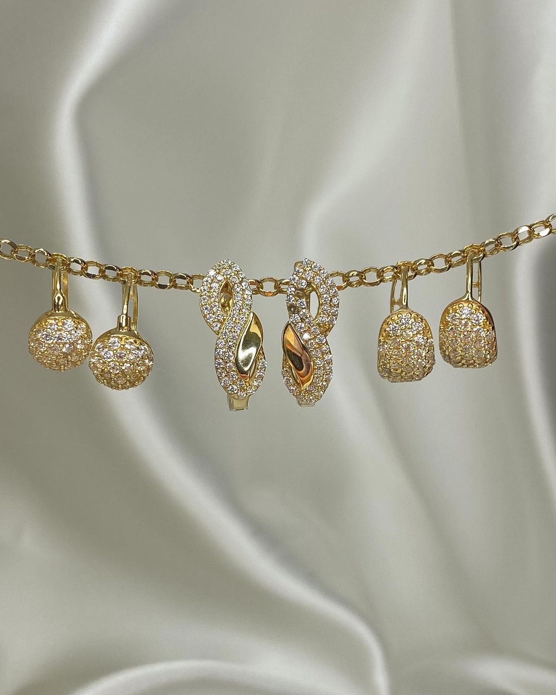 Kugel-Ohrringe in ver. Varianten