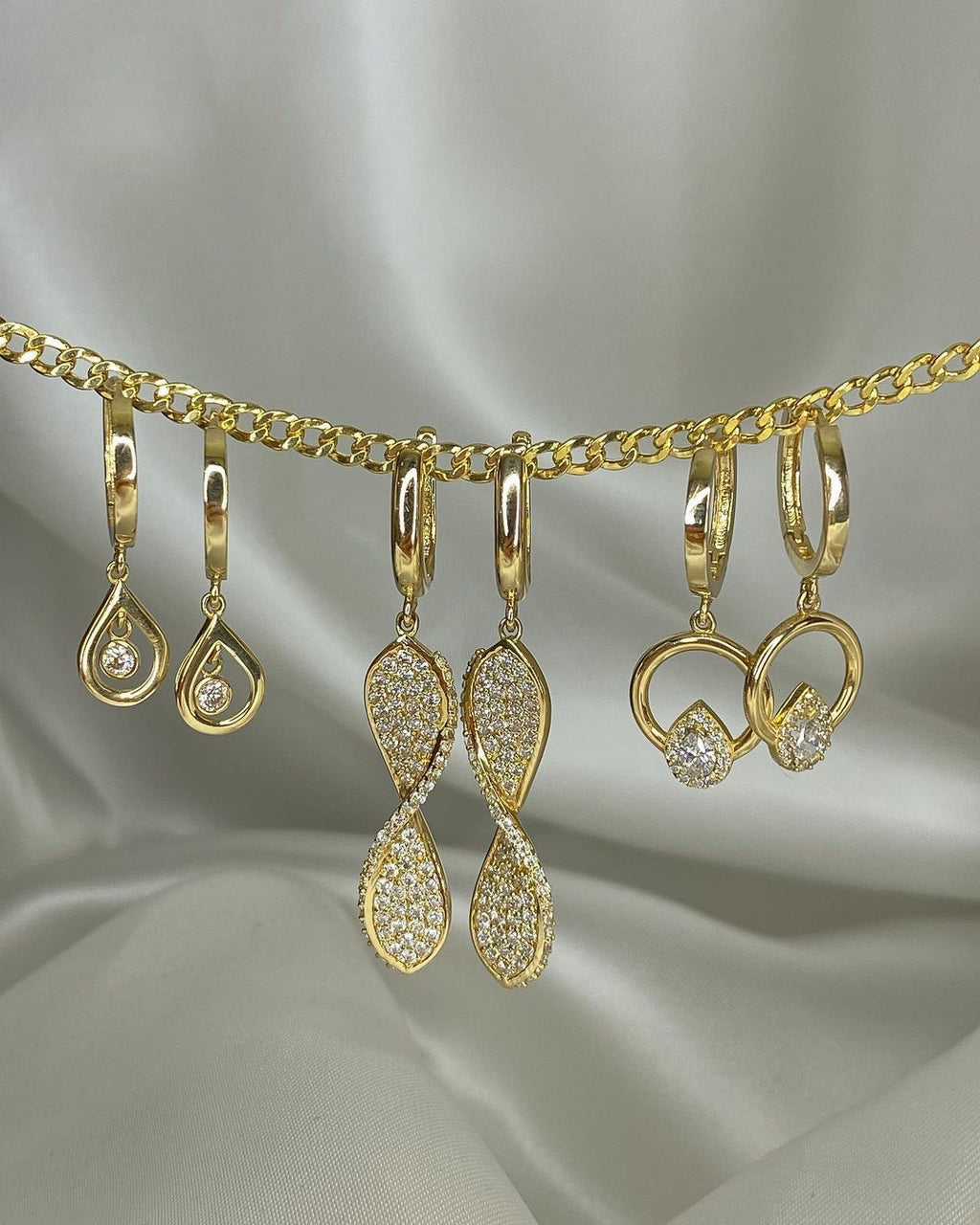 Goldohrringe mit Zirkonien in ver. Varianten