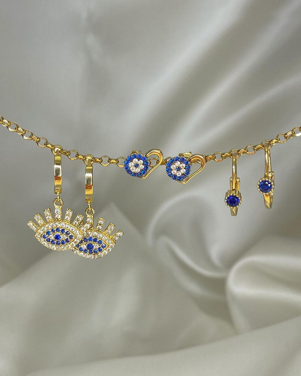 Gold-Ohrring mit Nazar-Symbol ver. Varianten