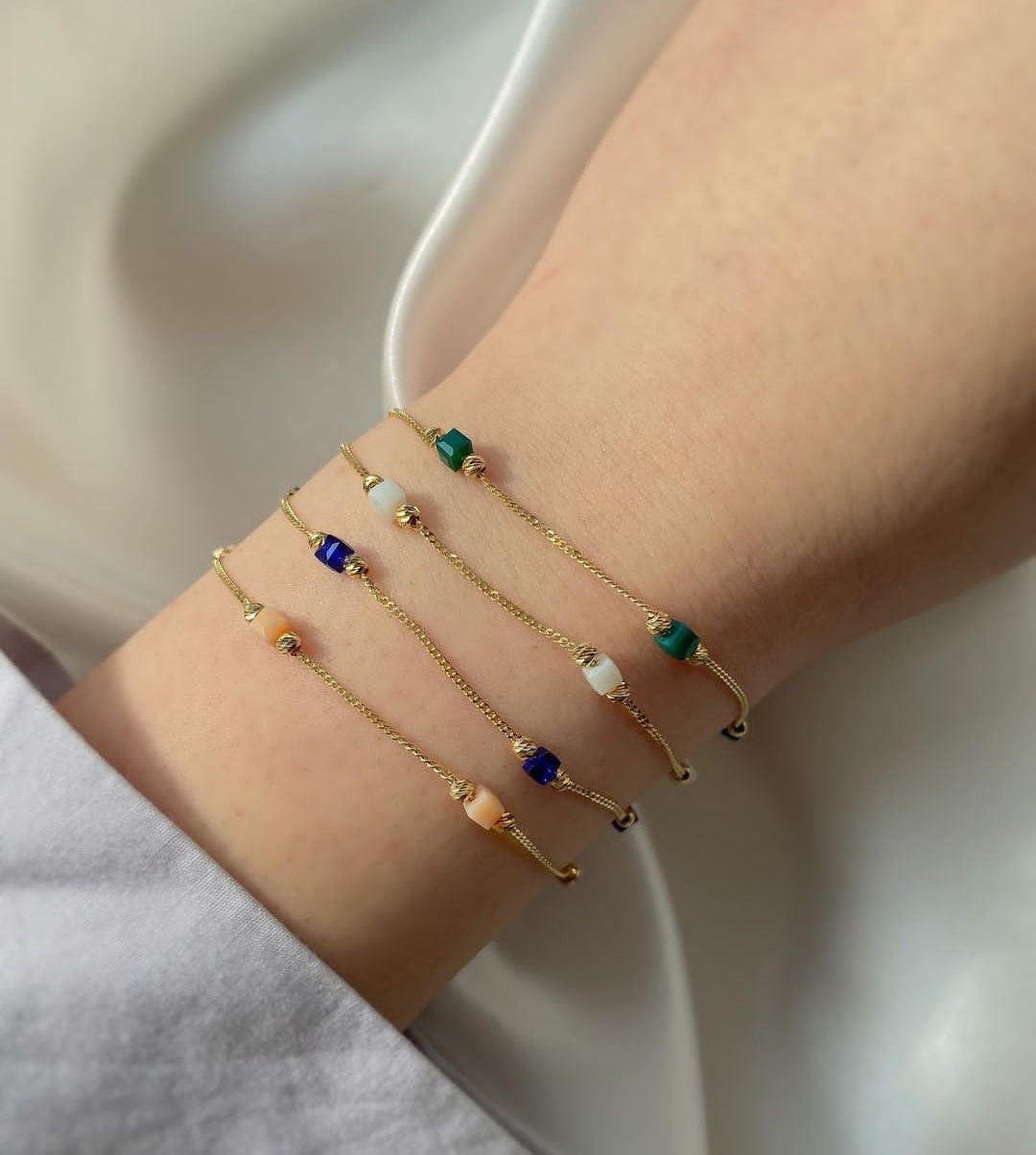 Allura Armschmuck ver. Varianten