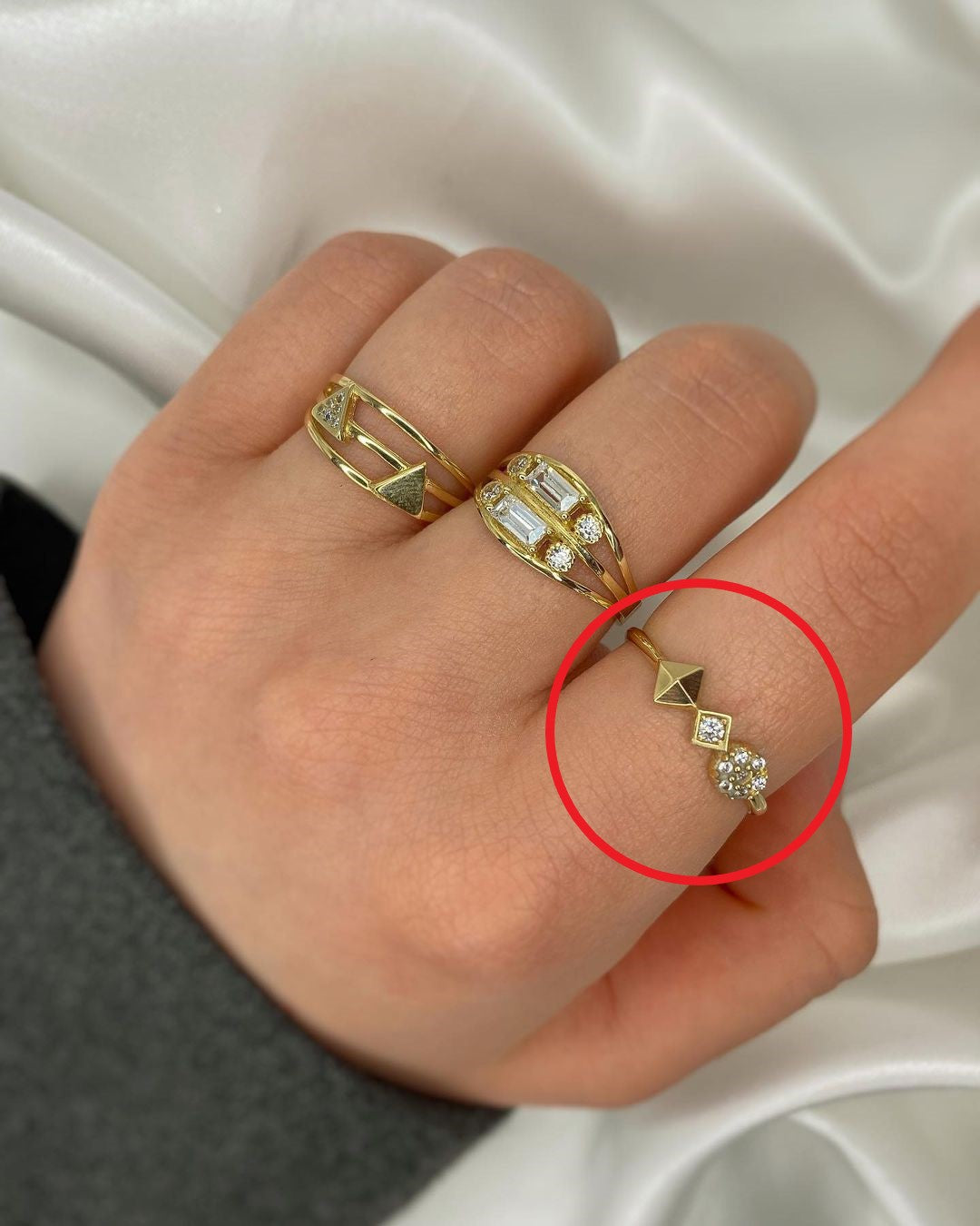 Moderne Goldringe mit Zirkonien ver. Varianten