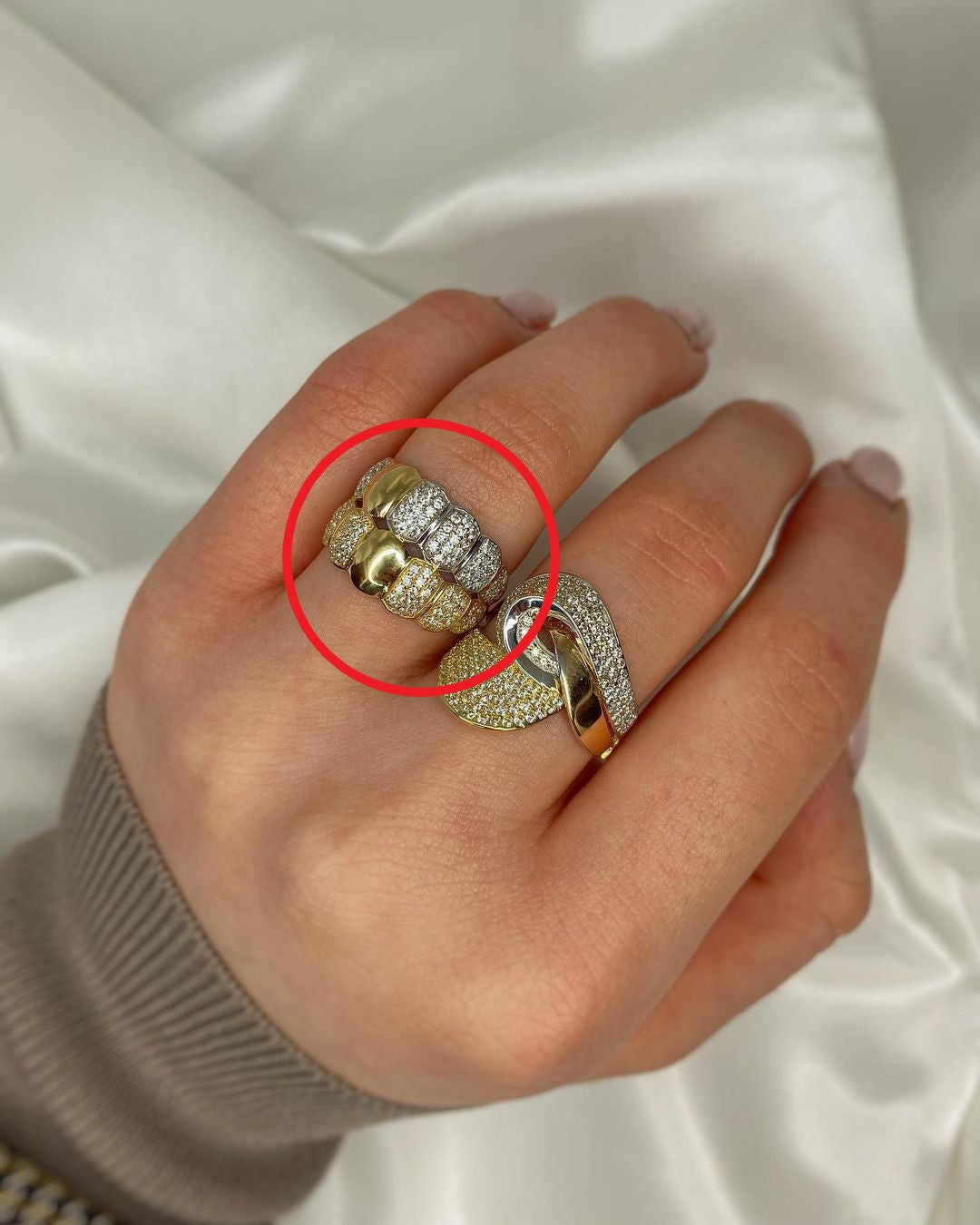 Moderne Goldringe mit Zirkonien ver. Varianten